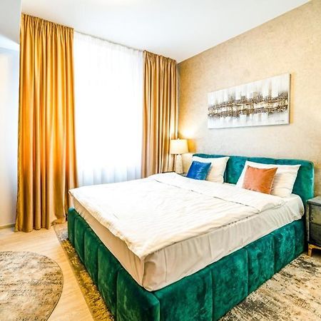 Apartmán Pink Velvet Rk Ghimbav Exteriér fotografie