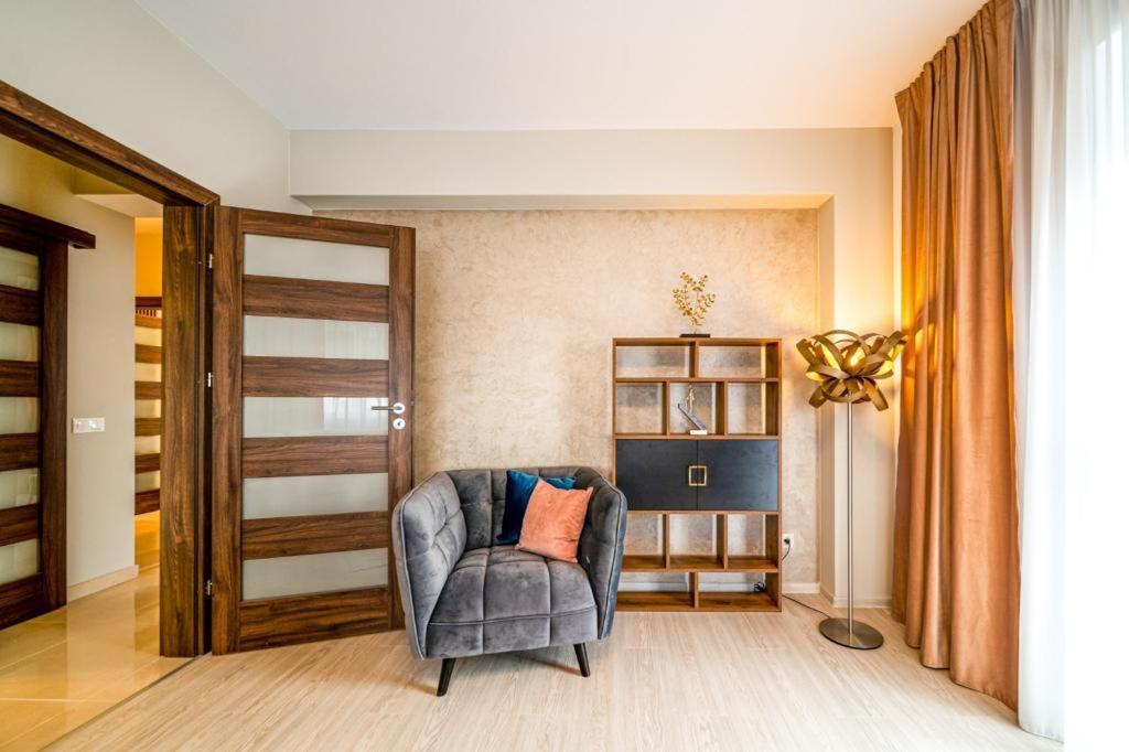 Apartmán Pink Velvet Rk Ghimbav Exteriér fotografie